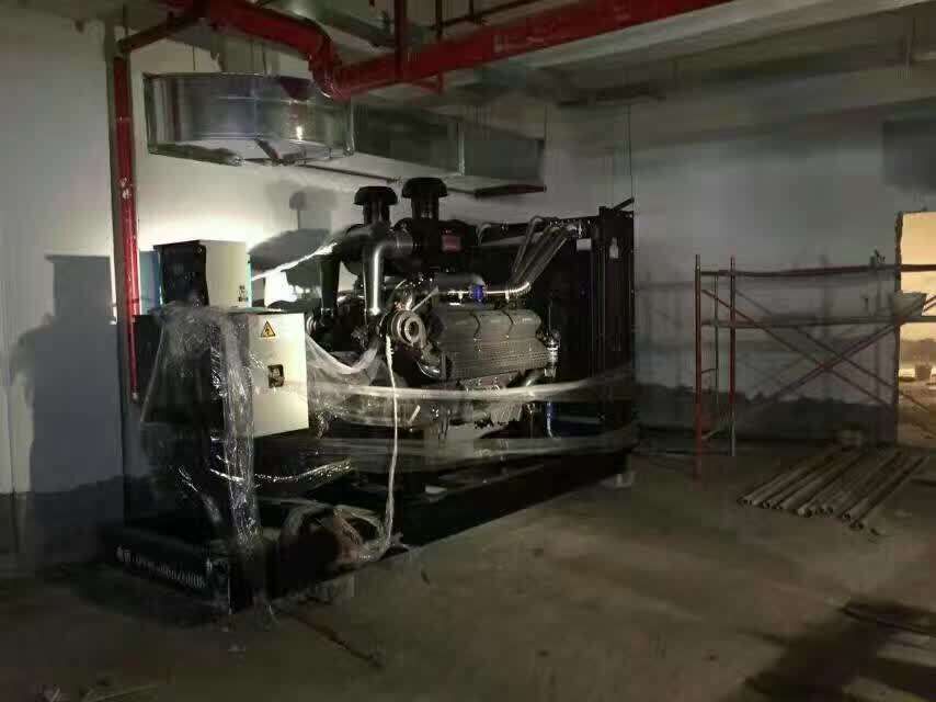 明邦工作人员在株洲茶陵安装调试潍柴柴油发电机4
