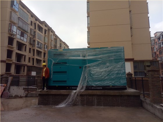 明邦600kw静音箱智能发电机组