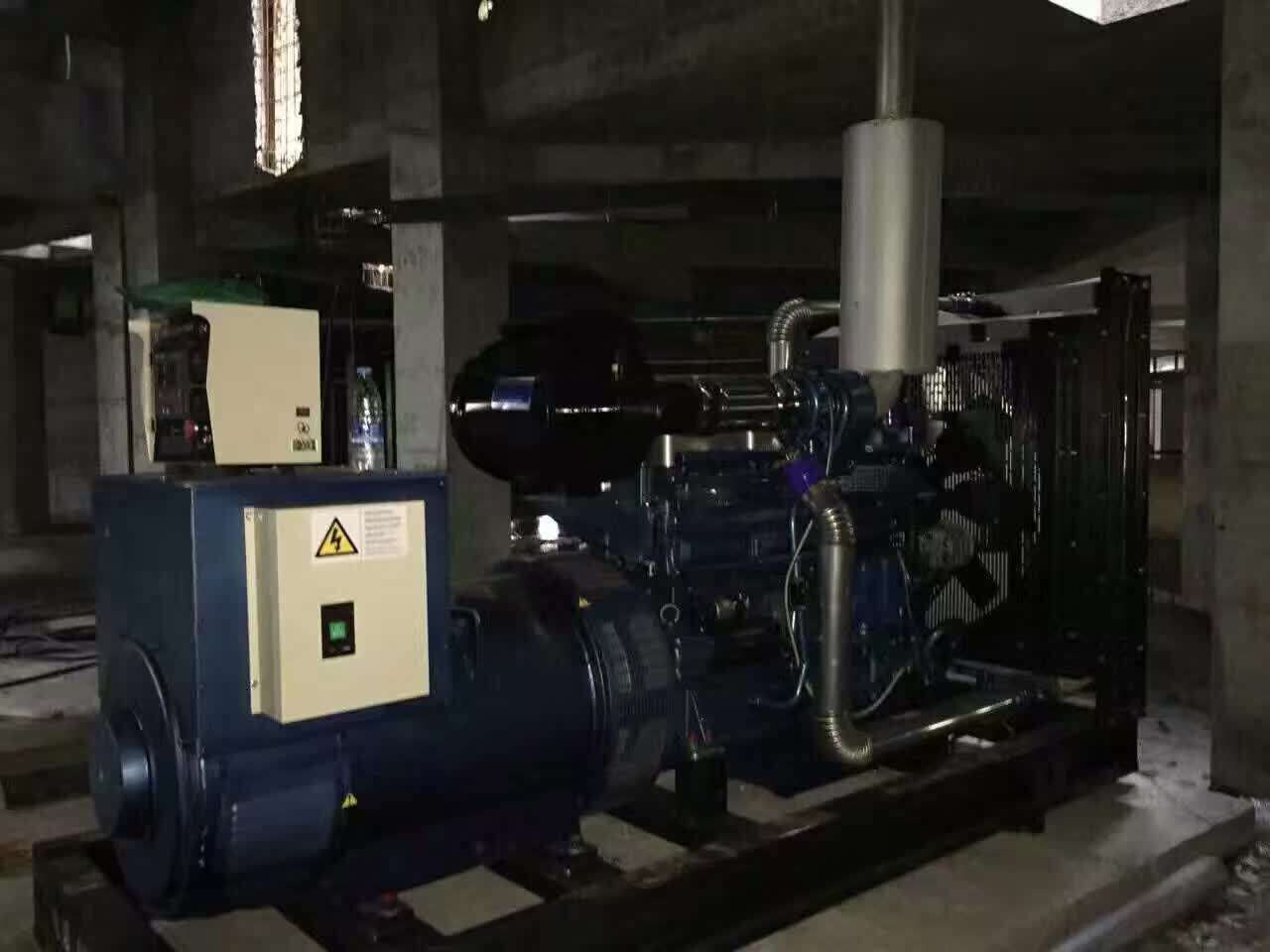 明邦400kw发电机正在安装