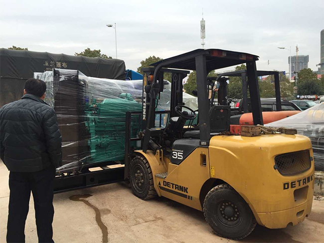 350KW康明斯柴油发电机组